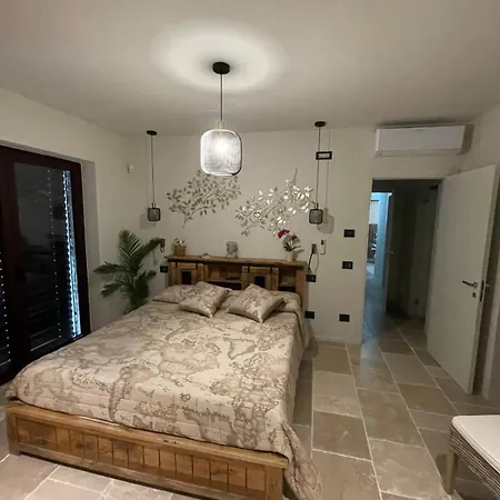 Διαμέρισμα # Important Notice Before Request Read Carefully # Before Making A Reservation Request Please Read What Is Written In My Host Profile At Bottom Of Page Otherwise Your Request Will Be Rejected # Luxury Villa In Italy # Φολίνιο